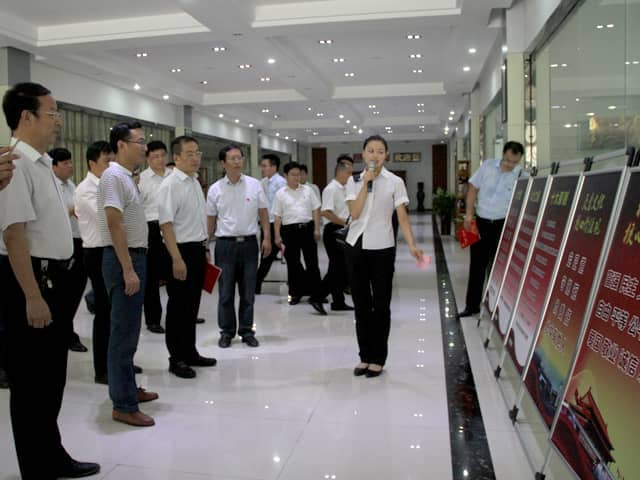 梁山縣委常委、組織部部長(zhǎng)王建一行蒞臨天意機(jī)械調(diào)研