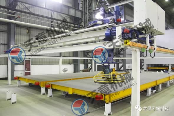 熱烈祝賀天意機械與龍星科技PC構(gòu)件生產(chǎn)線順利交接！